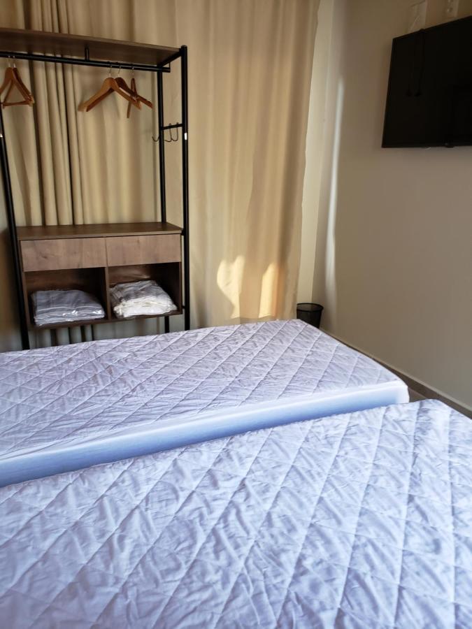 Suites Verano Ubatuba - Bairro Itagua - Com Piscina Bagian luar foto